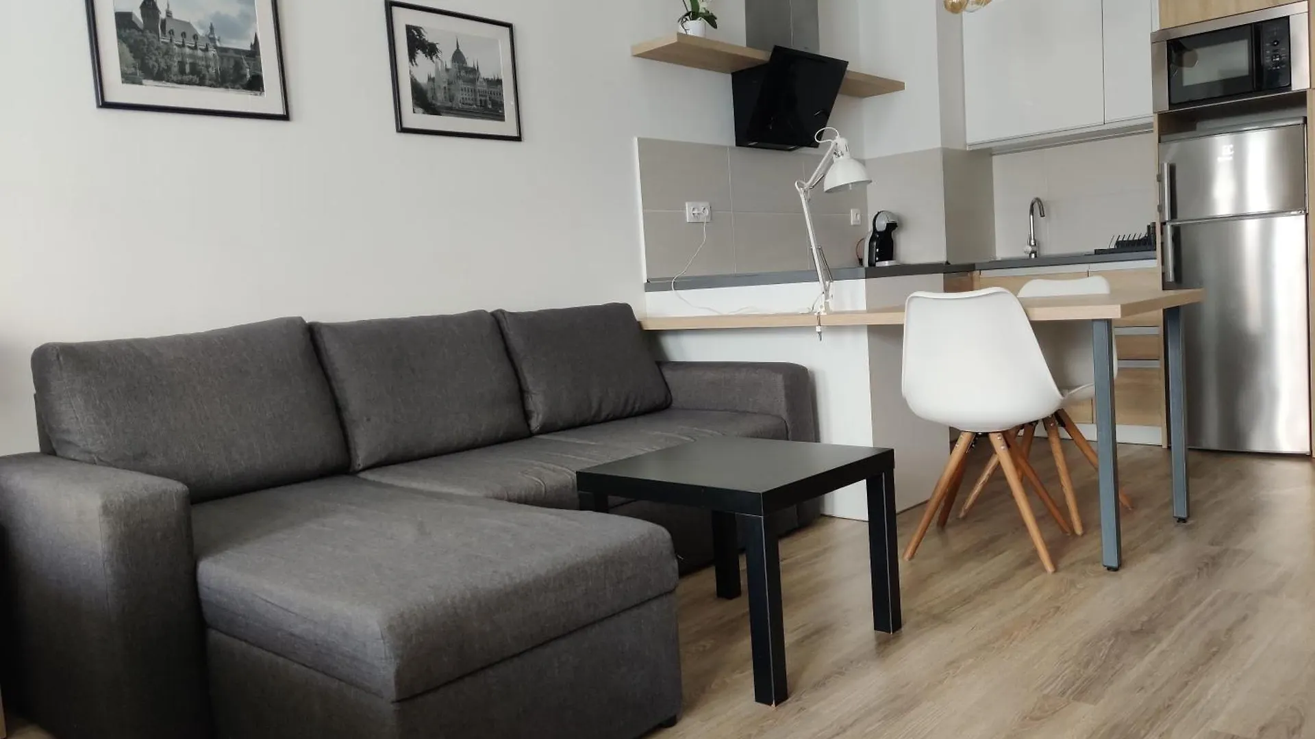 Corvin Black Bird Apartments Budapest 0*,  Hongrie